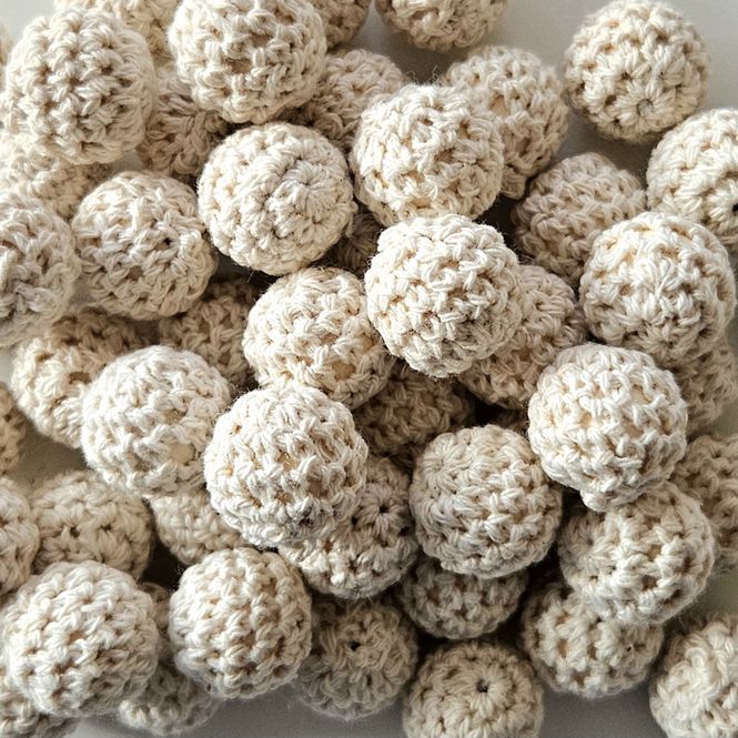 Hovedbilde Heklede Perleballer- 10 stk Hvit natur