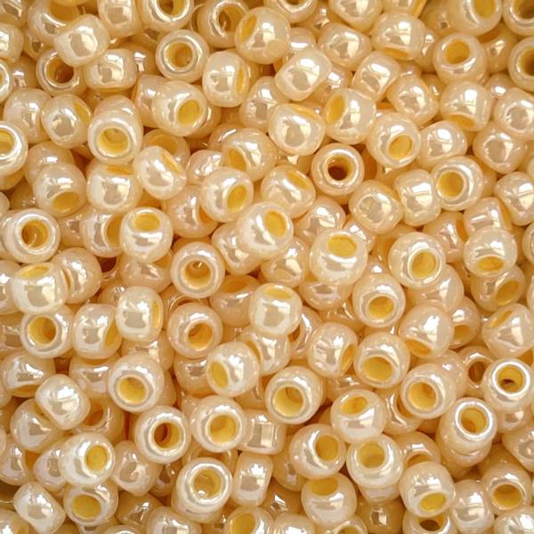 TOHO perler - Ceylon Custard-8/0 mm